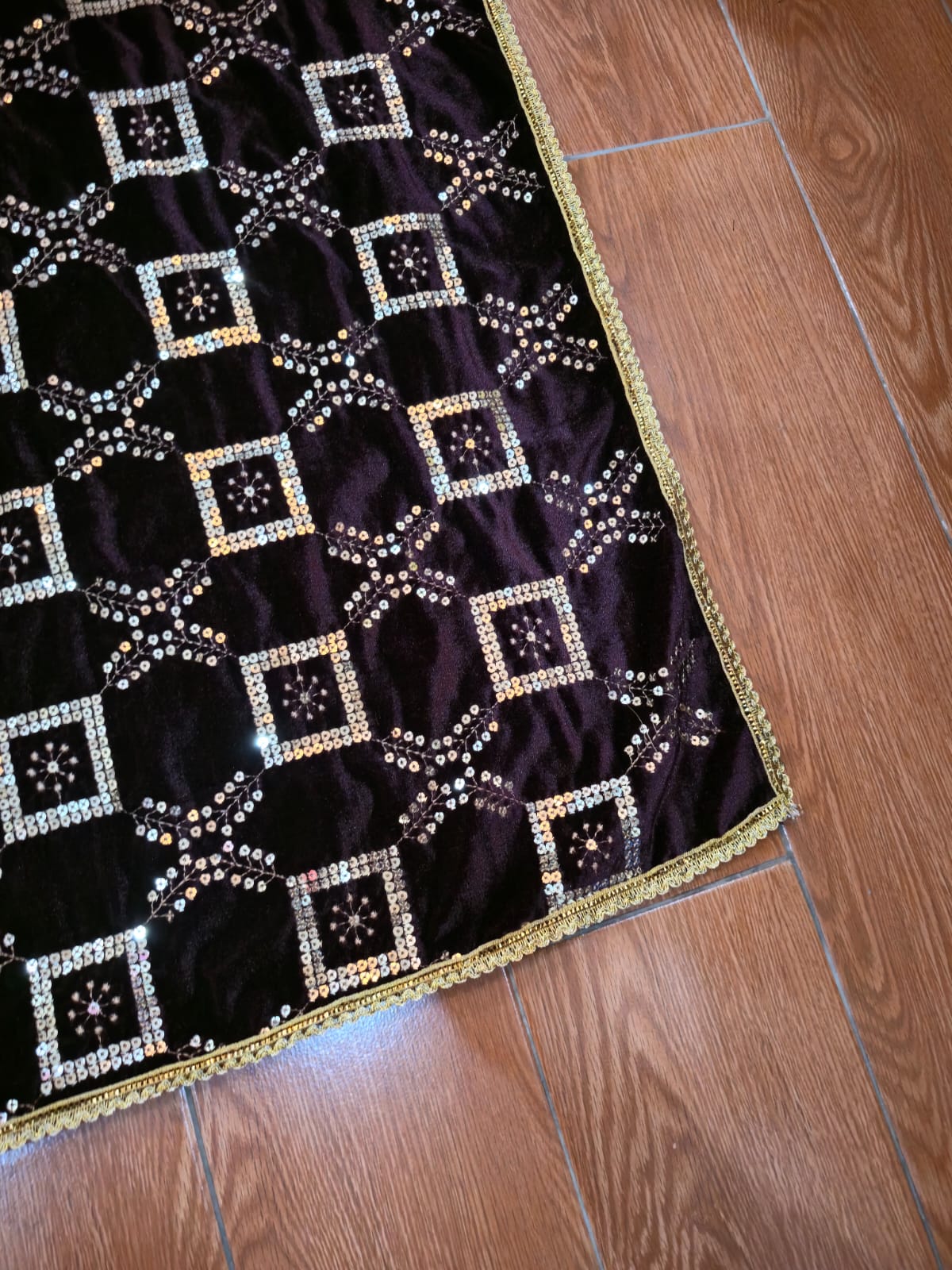 Sequins Velvet Shawl VS008